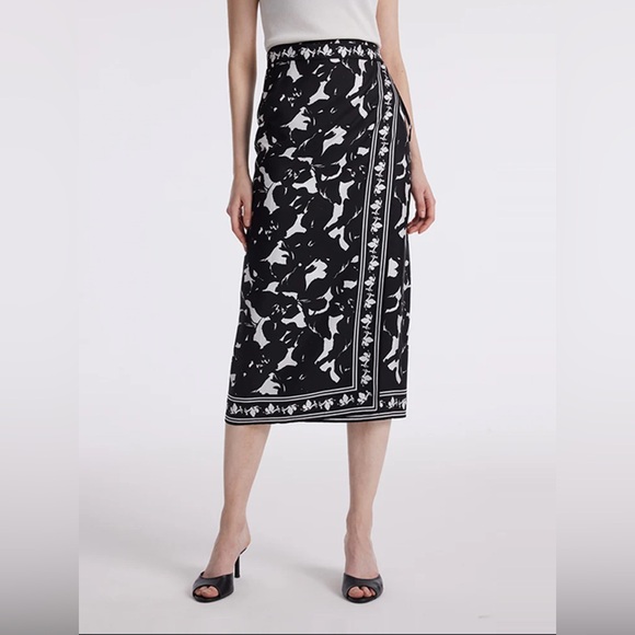 NWT GOELIA 14 Momme Mulberry Silk Iris Print Women Half Skirt sz 4 - Picture 1 of 6